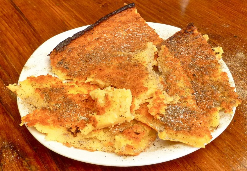 Ενα σερβιρισμένο πιάτο με ψωμί socca όπως το φτιάχνουν στο εξωτερικό (Φωτό Flickr/Herry Lawford)